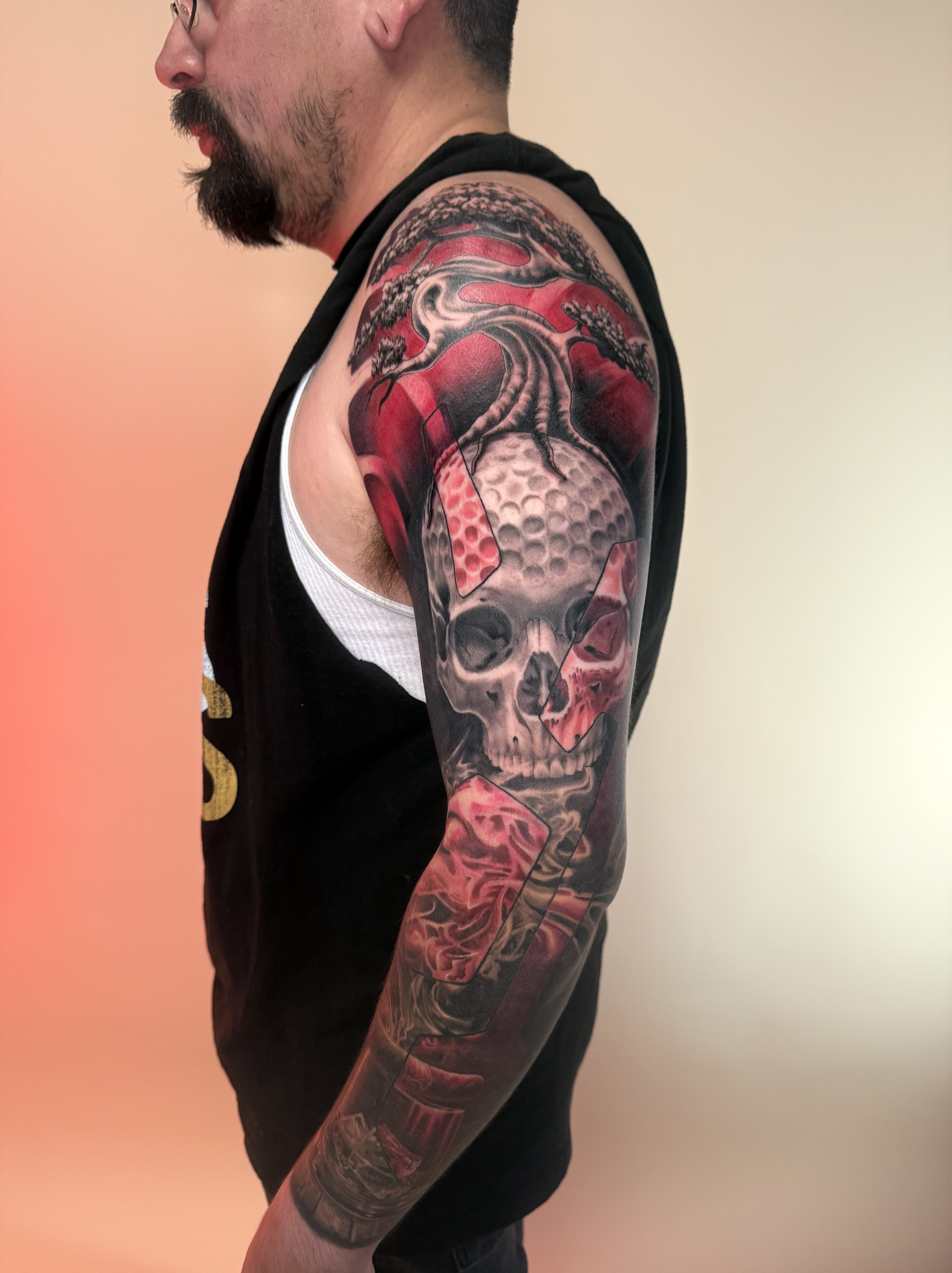 skull tree maroon sleeve